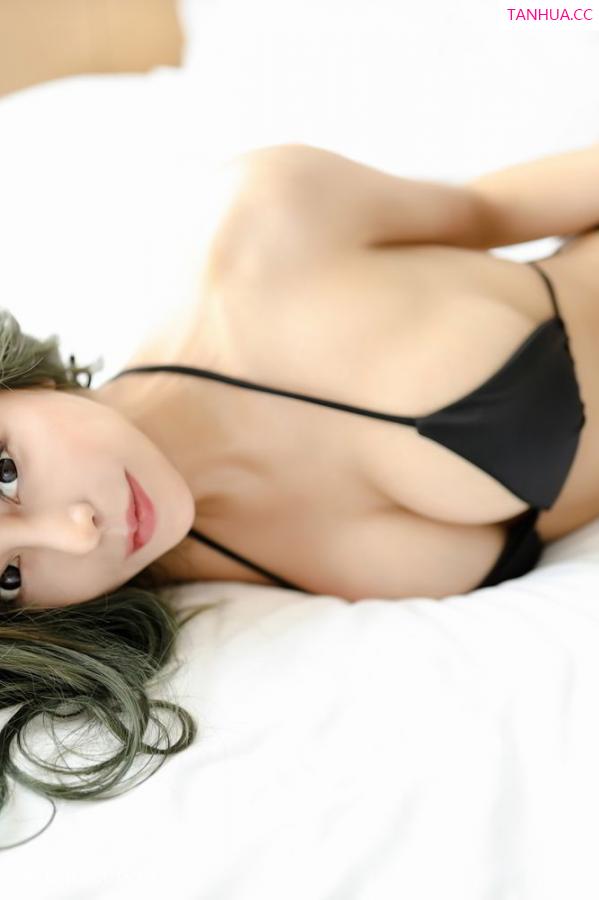 monika九月  [XiuRen]高清写真图 2020.11.09 No.2752 monika九月第3张图片